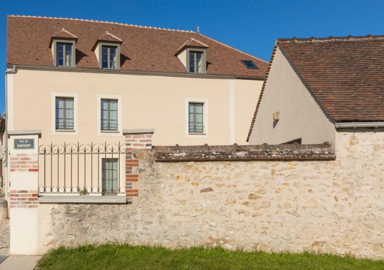 Residence The Originals Demeure Des Remparts Provins Exterior photo